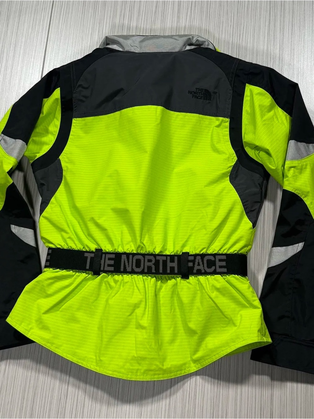 Women's The North Face Steep Tech Neon Jacket (Size Women's S) - Picture 2 of 3